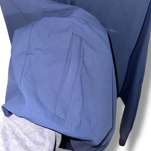 Outdoor Voices High Stride Jacket Sz L in Navy - Picture 6 of 11
